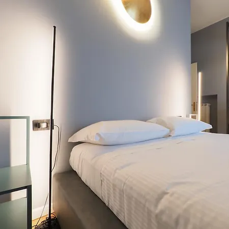 Mila Cenisio מילאנו