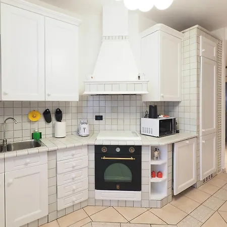 Mila Cenisio Apartman *